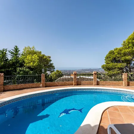 וילה With Private Swimming Pool מיחאס